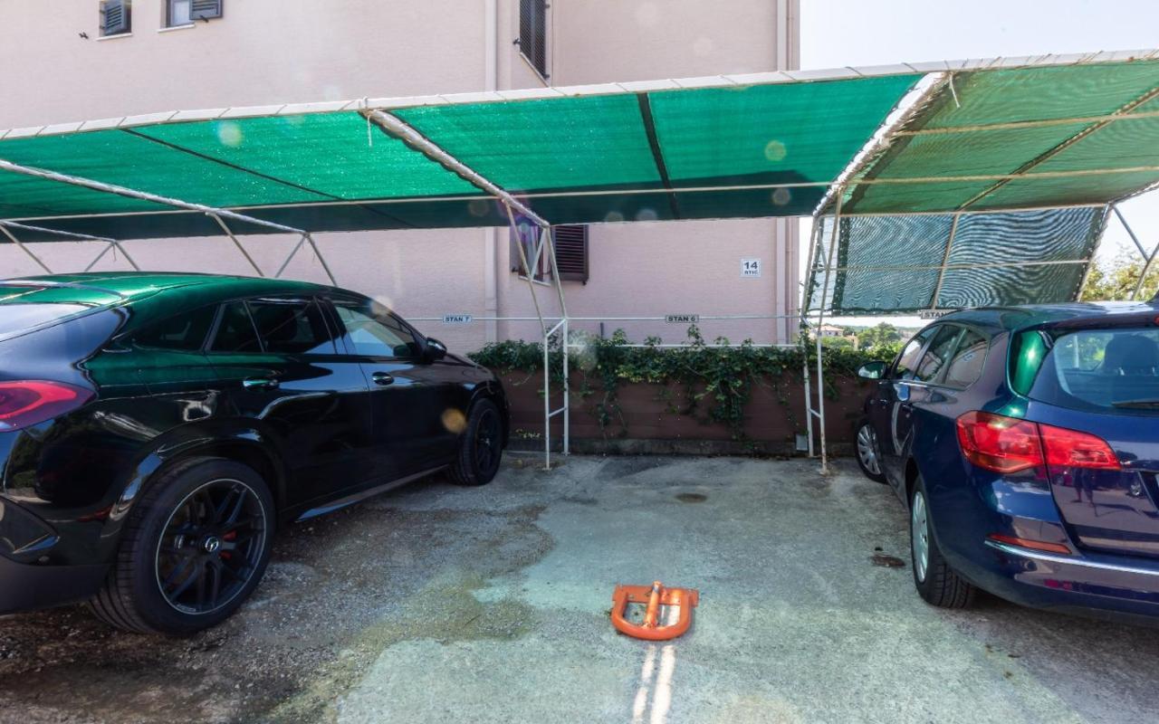 Apartman Neda -Vantacici Malinska Dış mekan fotoğraf